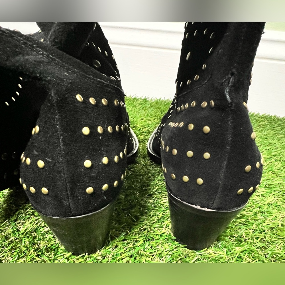 Kathy Van Zeeland Black suede boots - Picture 3 of 7